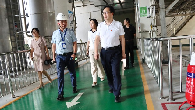 湖南省科技厅副厅长鲁先华一行莅临杏彩体育网
调研指导